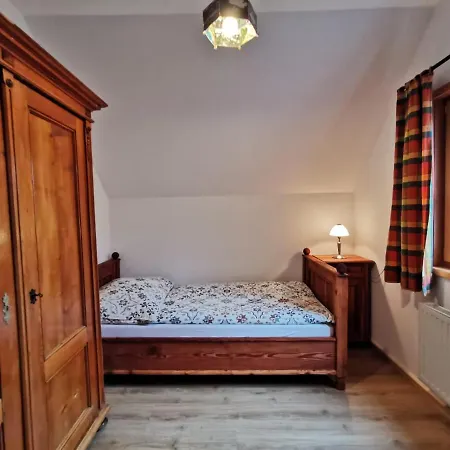 Rosl Am بيت للعطل غروندلسي