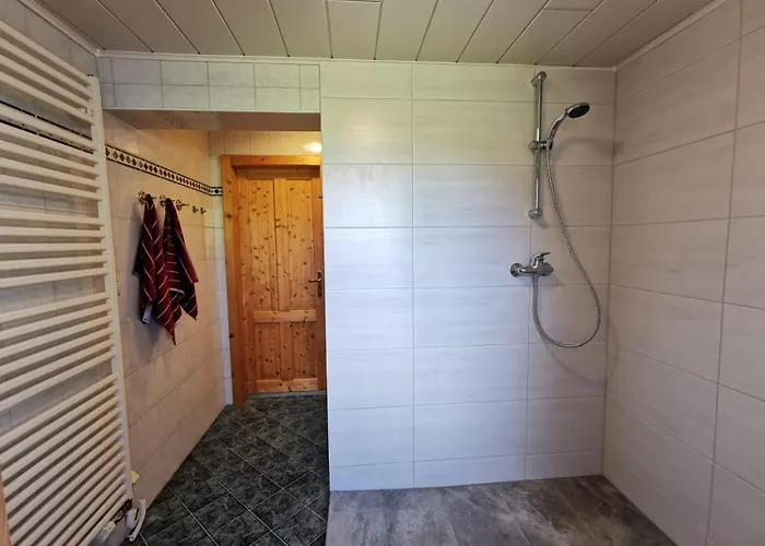 بيت للعطل Rosl Am *